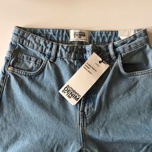 Brand Nee Rare Zara Mom Jeans!
